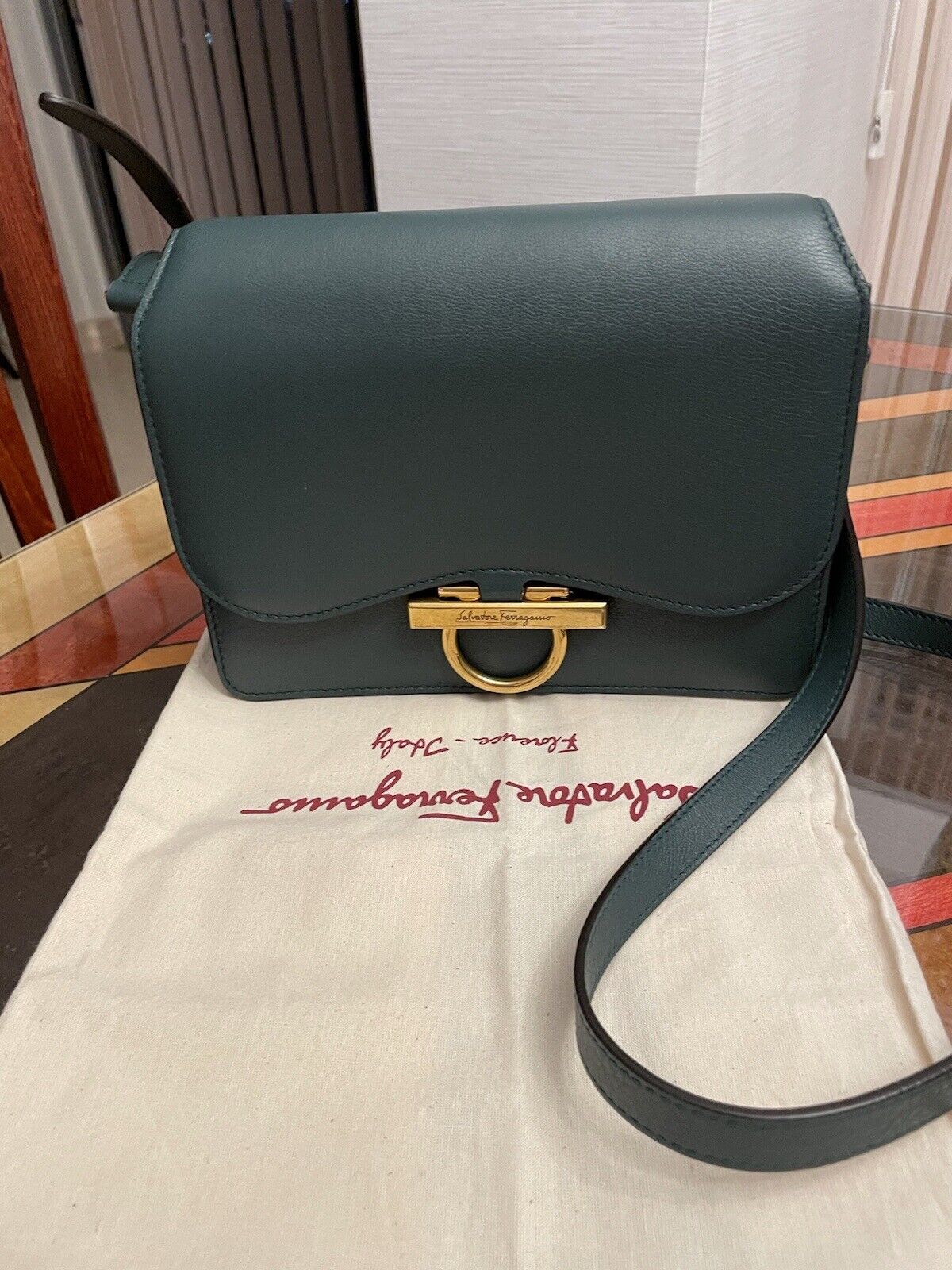 salvatore ferragamo shoulder bag in green color