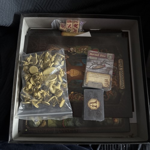 Plaid Hat Games Mäuse und Mystiker Downwood Tales Erweiterungsset & Miniaturen - Bild 2 von 4