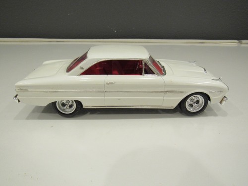 1963 Ford Falcon Sprint 2dr Hardtop Car model Kit 1/25 Built vintage rare - Picture 5 of 7