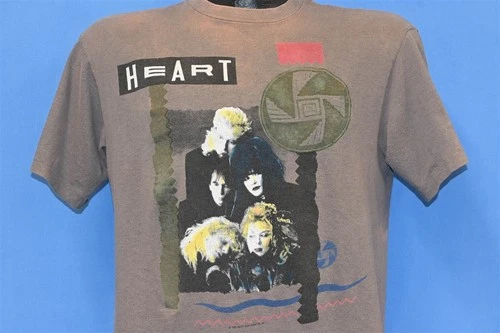 80s HEART BAND BAD ANIMALS TOUR SUN COUNTRY FADED R 1980s vintage concert t-shirt, vintage, size L, single stitch, B+ condition