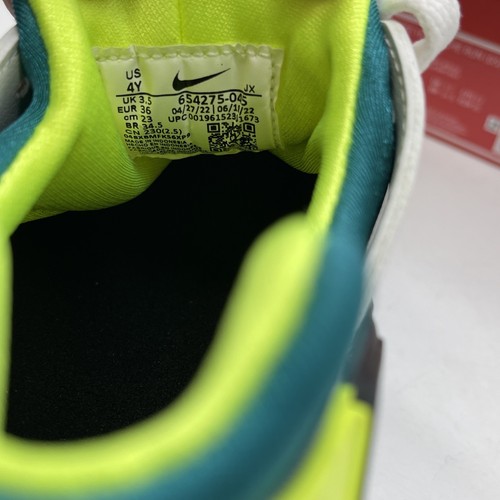 Size 4Y (GS) - Nike Huarache Run Low Bright Spruce Volt Suede (654275-045) - Picture 8 of 9