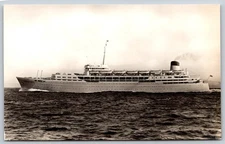 Vintage S.S. Southern Cross Shaw Savill Line Ship Postcard 20,204 Tons AA158