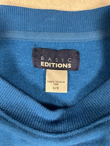 Fall Crewneck Embroidered Sweatshirt VTG Squirrel Sz Small Basic Editions Blue - Picture 3 of 8