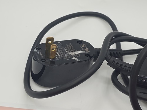 Dyson Airwrap Multi-Styler Complete Long Stawberry Bronze/Blush Pink, Used - Picture 3 of 9