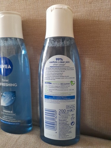 2 X NIVEA REFRESHING TONER WITH VITAMIN E NORMAL/COMBINATION SKIN 200ML - Picture 3 of 3