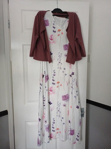 Ladies Wedding Special Occasion Summer Outfit