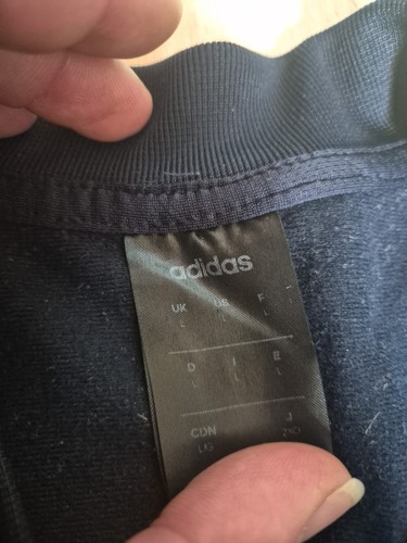 Chándal básico de 3 rayas Adidas para hombre ropa deportiva. Talla L en muy buena condición desgaste mínimo (T8) - Imagen 4 de 11