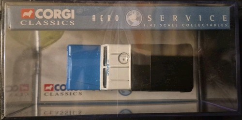 Corgi Aero Services 07408 BOAC Land Rover In a Perspex Box Die Cast Model - Picture 3 of 4