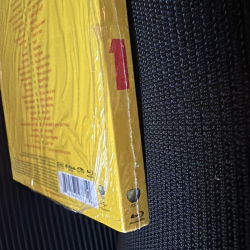 The Beatles  1 Double CD/ Blu-ray,, Digipak Remastered  Brand New Sealed - Picture 5 of 7