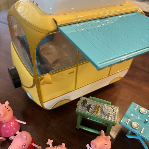 Peppa Pig Figuren Wohnmobil Bus Camping Grilltisch - Bild 6 von 7