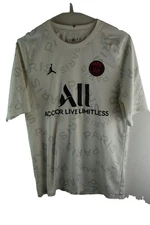 NIKE AIR JORDAN Paris Saint Germain Training Football Shirt size M mens Sports