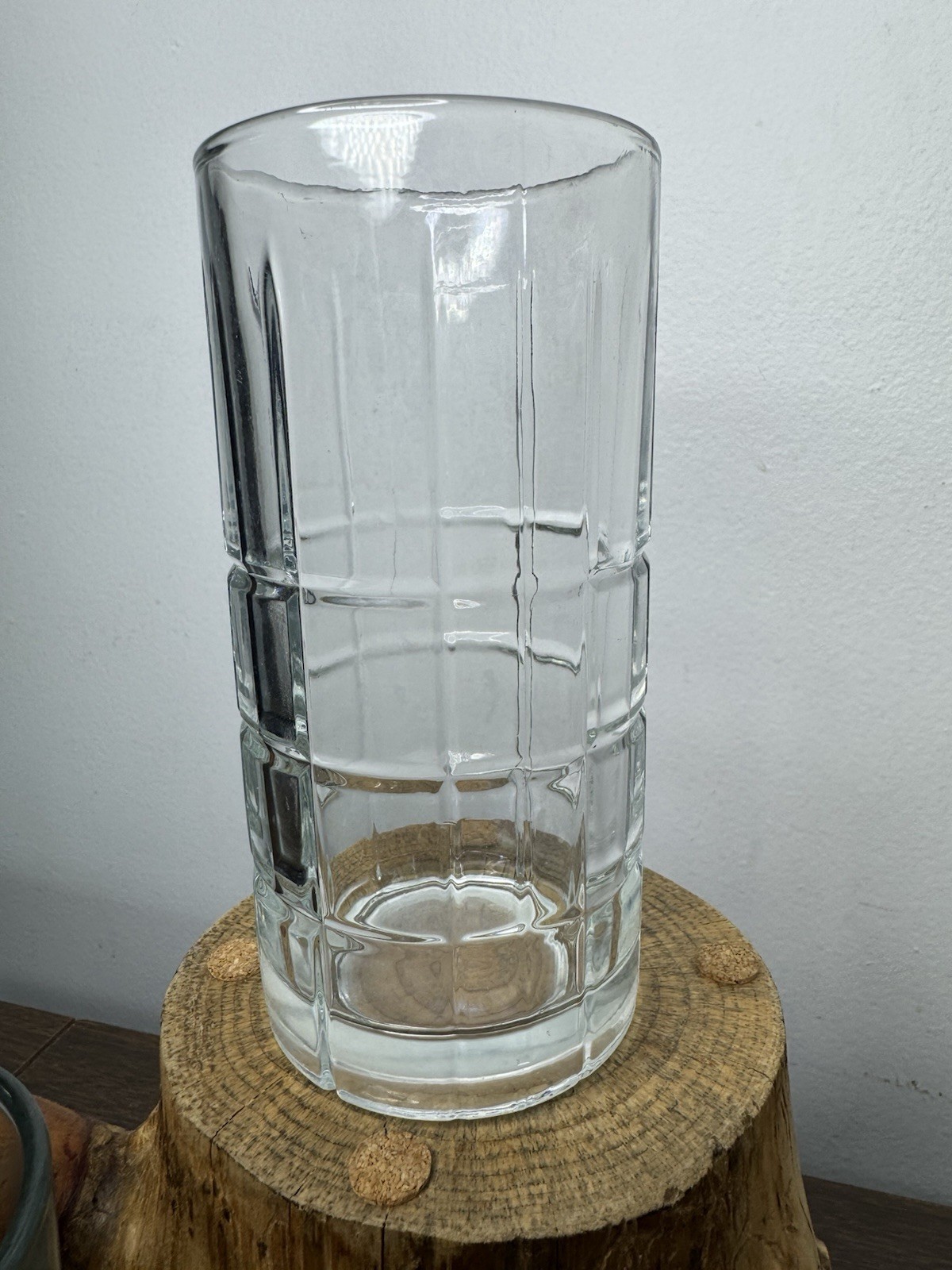 Picture 4 of 8