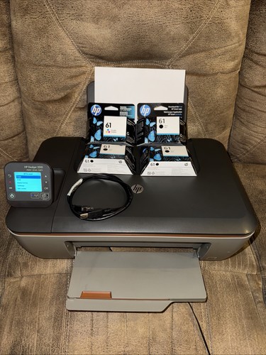 HP Deskjet Bundle 3510 All-In-One Inkjet Printer W/ 3 New Black & 1 New Color - Picture 1 of 10