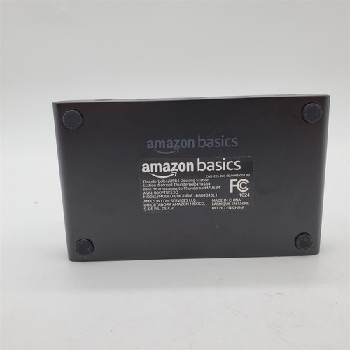 Amazon Basics Thunderbolt4/USB4 Docking Station, 3X Downstream TBT4 Dual Display - Picture 3 of 4