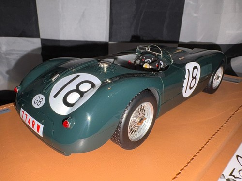 1:18 TM18-18290B Hamilton/Rolt Jaguar C-Type #18 Winner 24H Le Mans 1953 - Picture 5 of 19