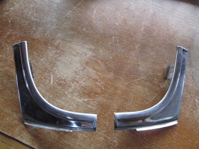 1953 1954  Chevy  210 Bel Air   sedan  windshield lower corner Mouldings