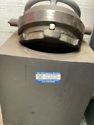 Antique York Safe & Lock PA Wheel Lug Door Floor Safe Antique York Safe & Lock PA Wheel Lug Door Floor Safe