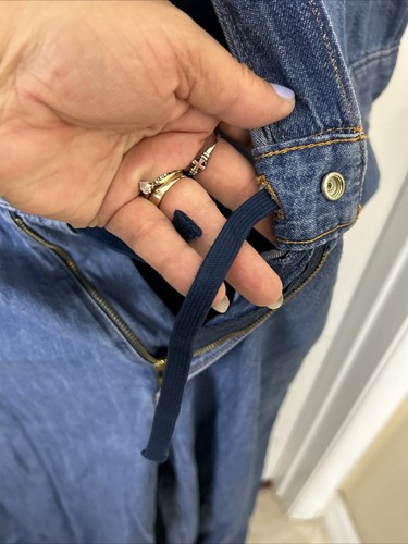 Levis NWT Jumpsuit XXL Blue Denim Short Sleeve Button Down Relaxed Tie Waist - Picture 9 of 19