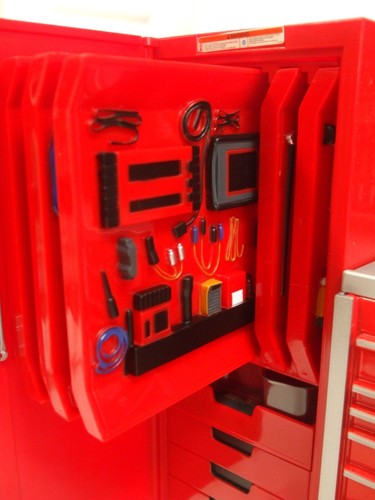 Crown Premiums Snap-On KRL Series Workstation 1/8 Scale Die-Cast Bank Replica - Picture 13 of 20