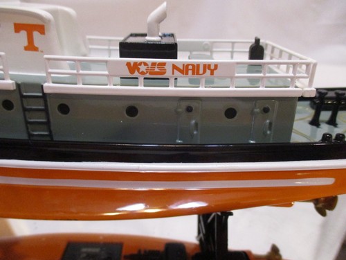 TENNESSEE FREIWILLIGE DRUCKGUSS # 1 SCHLEPPER IM SET MIT DEM TITEL VOLS MARINE MASSSTAB 1:55! - Bild 5 von 22