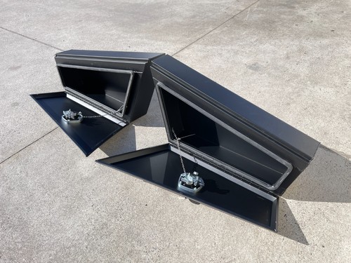 Black Aluminium Under Tray Underboay Ute Truck Tool Box Storage 750 x 200x 440 - Picture 2 of 7