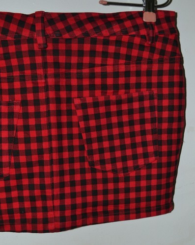 Twenty One, Falda, Cuadros Rojo y Negro, Talla Grande, 2 Deslizables Delanteros, 2 Bolsillos Traseros - Imagen 5 de 6