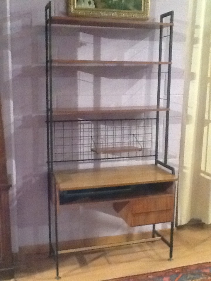Foto 1 di 9