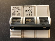 NEW WYLEX 5A HB305 Type 2 5 Amp 3 TRIPLE POLE MCB CIRCUIT BREAKER