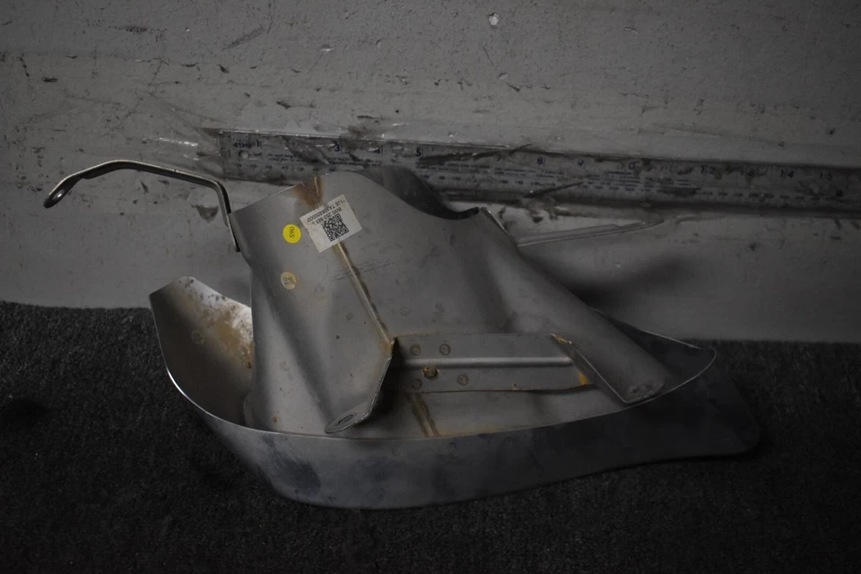 AUDI S4 2020-2023 PREMIUM PUNTA DE ESCAPE IZQUIERDA FÁBRICA OEM Foto 4 de 4