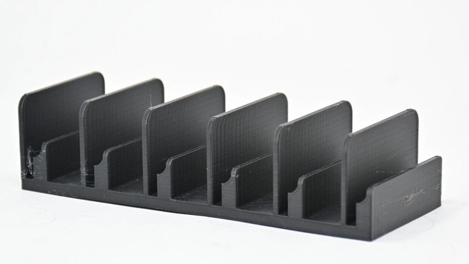 Soporte de tapa Rubbermaid Brilliance Foto 2 de 4