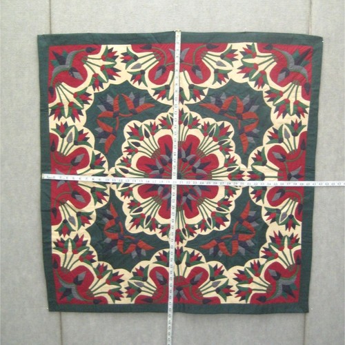 Handmade Applique Floral Quilt Wall Decor Artisan Sewn 42 x 42 inch STAIN - Picture 2 of 22