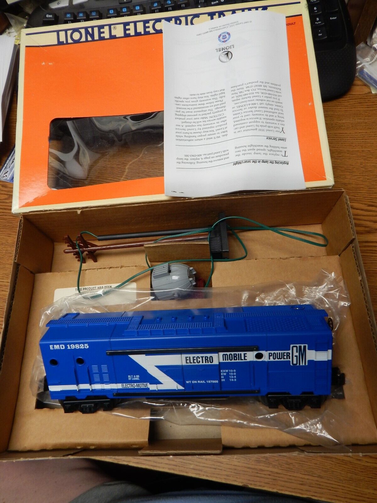 LIONEL 6-19825 ELECTRIC POWER GENERATOR CAR LOOKS NEW IN BOX O SCALE LQQK LIONEL 6-19825 ELECTRIC POWER GENERATOR CAR LOOKS NEW IN BOX O SCALE LQQK