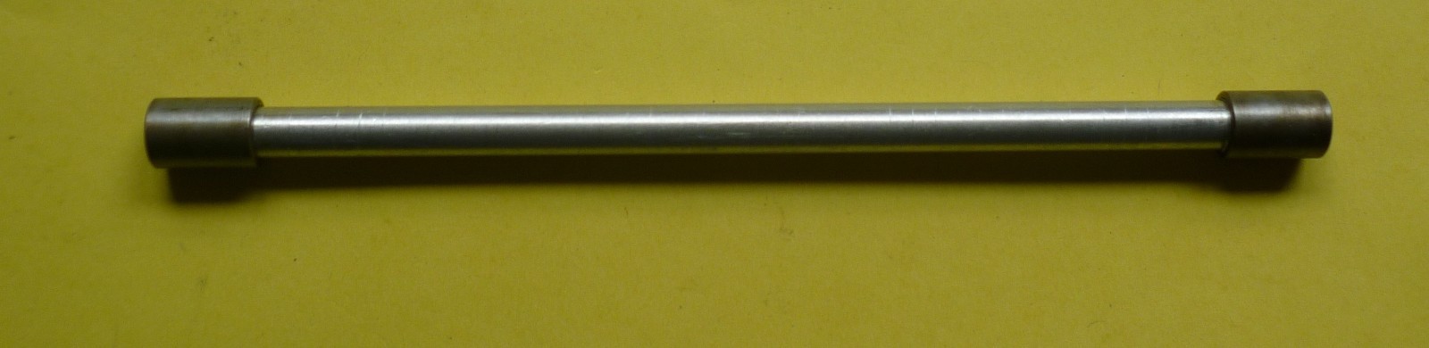 GENUINE TRIUMPH ENGINE PUSHROD X2 71-3974 1975-76 T160 TRIDENT