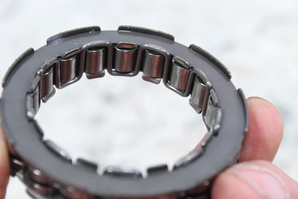 Suzuki Eiger 400 LTA400F 2007 4X4 automático cojinete de embrague unidireccional 21273-44D00 Foto 4 de 4