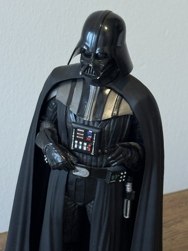 Star Wars Kotobukiya ArtFx - DARTH VADER Cloud City Ver 1/10 Scale Model Kit - Picture 3 of 23