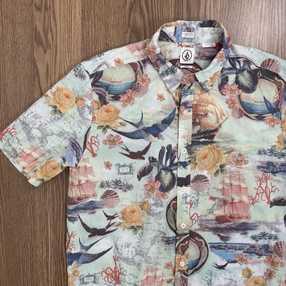 Volcom Camp Shirt Mens Medium Tropical All Over Print Button Up Beachy Mermaid - Image 4 of 4