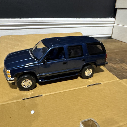 AMT Ertl 1996 Chevrolet Tahoe Werbemodell - Bild 3 von 3