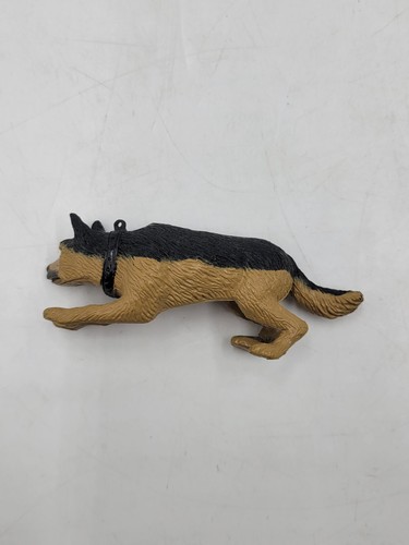 Vintage German Shepherd Dog Figure 4” On The Attack - Picture 3 of 8