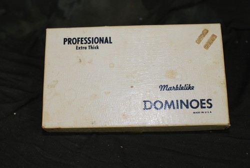 Puremco Dominoes -Texas A & M Aggies - Traditional Dominoe - Picture 2 of 9