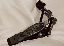 Pearl Double Chain Bass Drum Pedal Black with Case and Non-Slip Footboard