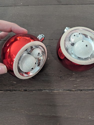 Drei Vintage Schneemann Diorama rote Kugel Weihnachtsschmuck - Bild 3 von 3