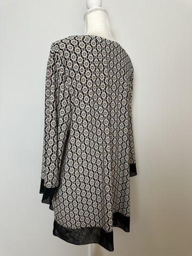 Anne Klein Women Tunic Blouse Size 2X Beige Black Floral Scoop Neck 3/4 Sleeves - Picture 8 of 12