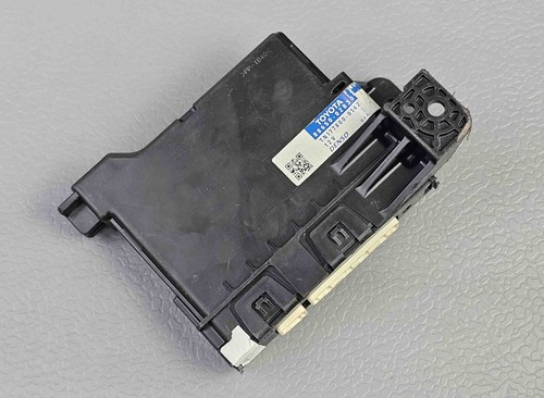 2014-2016 Toyota Corolla A/C Amplifier Temperature Control Module 88650-02B30 - Picture 1 of 8