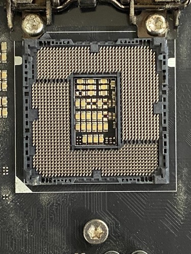 ASUS ROG MAXIMUS VIII HERO LGA 1151 DDR4 Motherboard with I/O Shield *Read* B965 - Picture 7 of 13