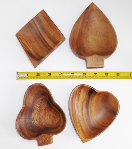 Tarjeta Fiesta CUATRO PLATOS DE MERIENDA DE MADERA Corazón Club Diamante Pala para Nueces Caramelo - Imagen 2 de 8