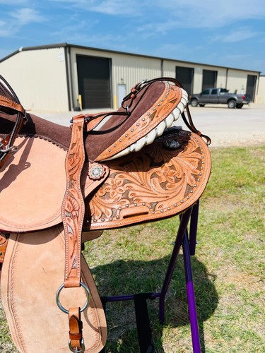 Western Horse Barrel Saddle Leather 14" 15" 16" 17" With Free Tack set Free Ship - Picture 16 of 33