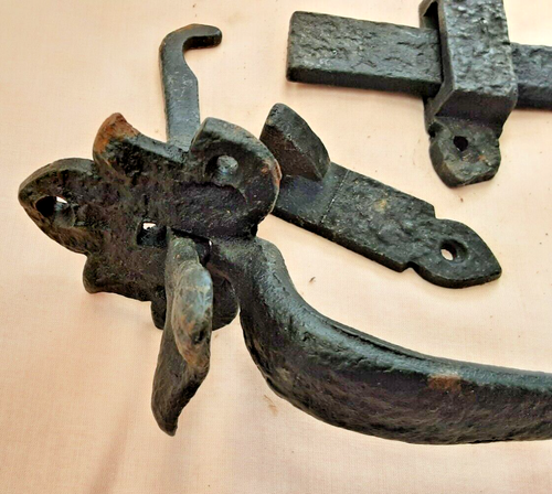 Vintage Cast Iron Gate Latches - for both sides of gate - Picture 4 of 7