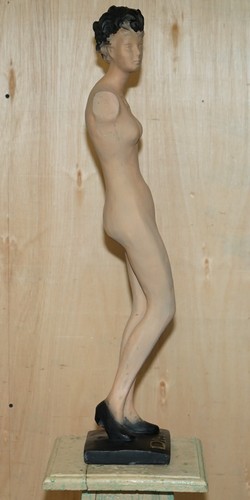 ORIGINAL FULLY STAMPED DIOR ADVERTISING STATUE IN PERIOD PLASTER & PAINT - Picture 11 of 18