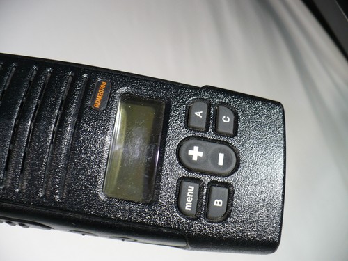 Motorola RDM2070d Walmart VHF Two-Way Radio With Extras - Zdjęcie 15 z 19