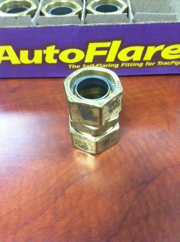 TracPipe FGP-CPLG-1000 COUPLING 1'' QTY 16 - Picture 2 of 3
